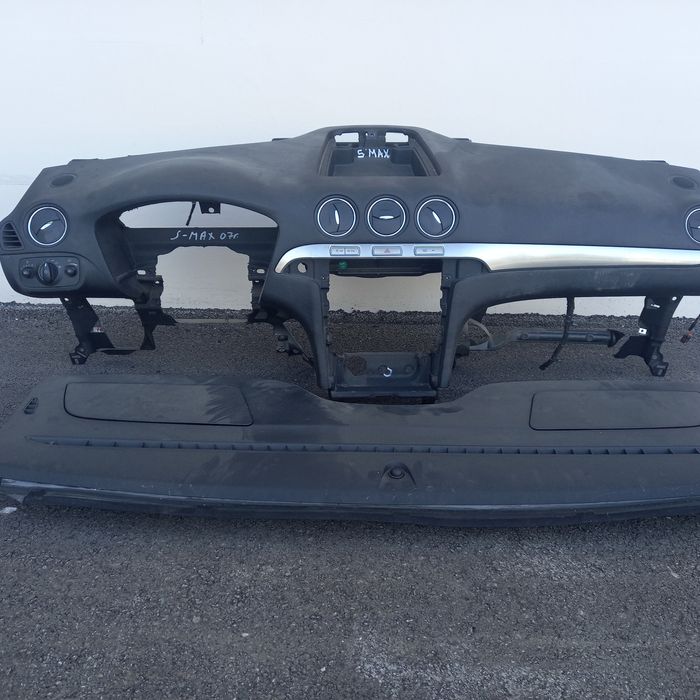 Арматурното табло за Ford S max 2007 година