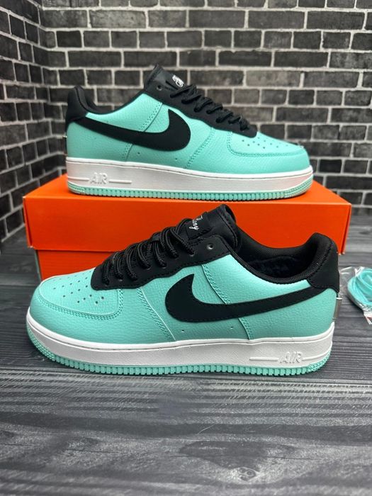 Кроссовки Nike  Air Force Tiffiny