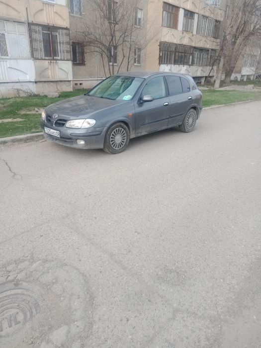 Ниссан Альмера хэтчбек