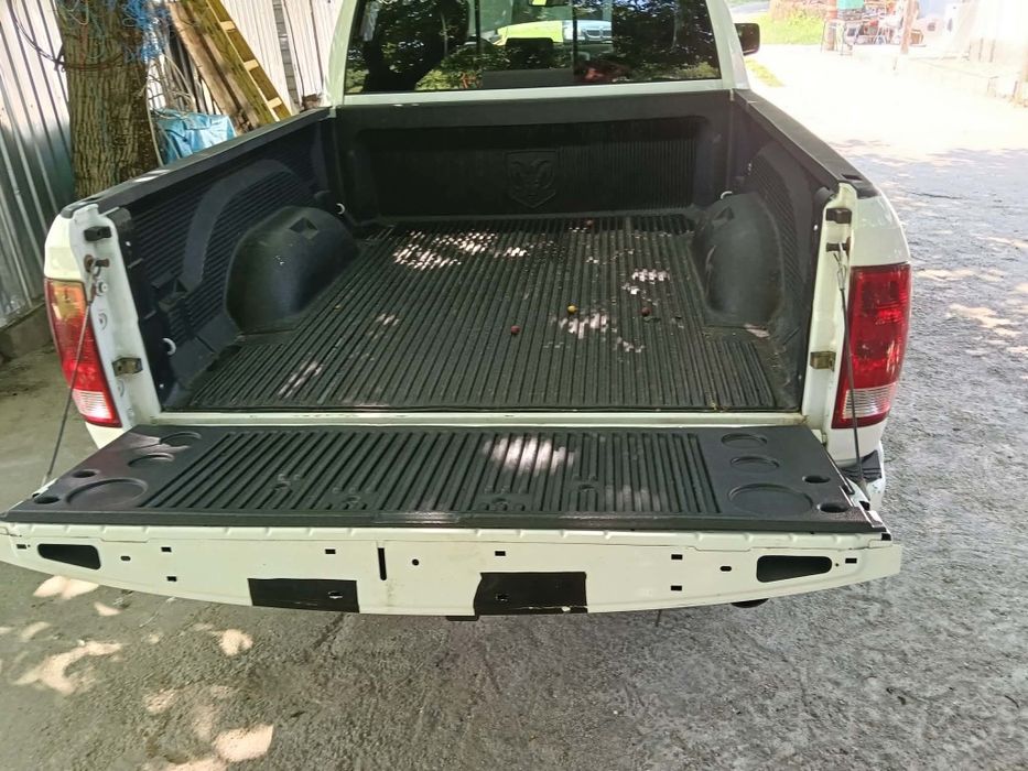Dezmembrez Dodge RAM 5,7  Hemi,benzina și gaz
