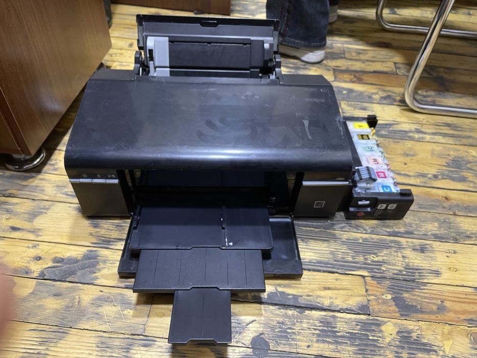Плинтер Epson 800