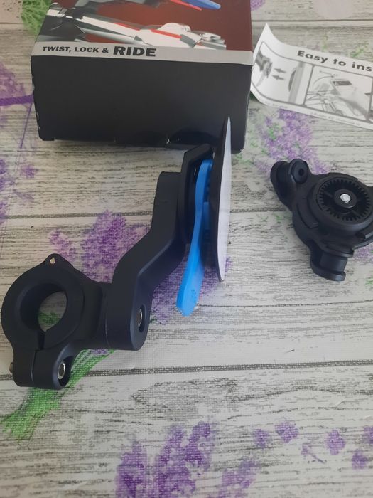 Suport telefon tip quad lock moto