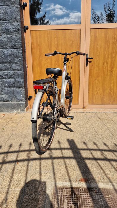 Bicicletă Cross Citerra City 28" - 8 viteze în butuc Shimano Nexus - Furcă SR Suntour - Ca nouă