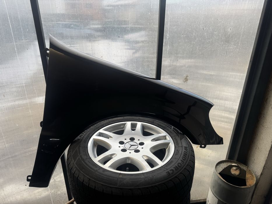 Десен калник за Mercedes ML W163 Facelift цвят 197