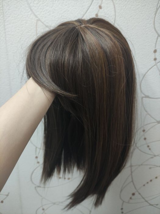 Продам парик каре удлиненное
