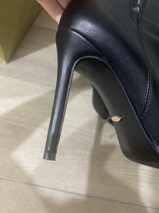 Ботильоны на шпильке