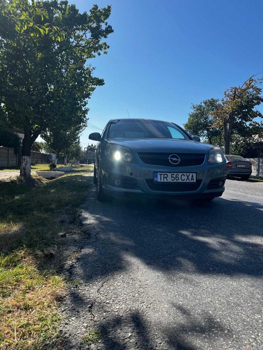 Vând Opel Vectra C