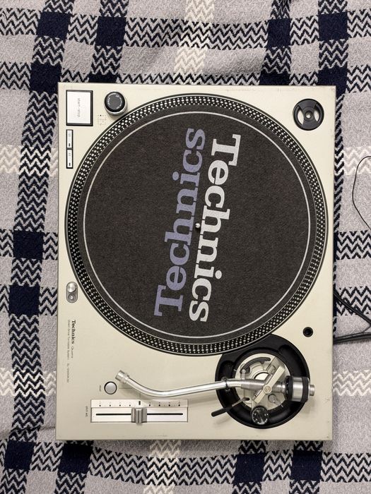 японский виниловый проигрыватель Technics sl-1200mk3d