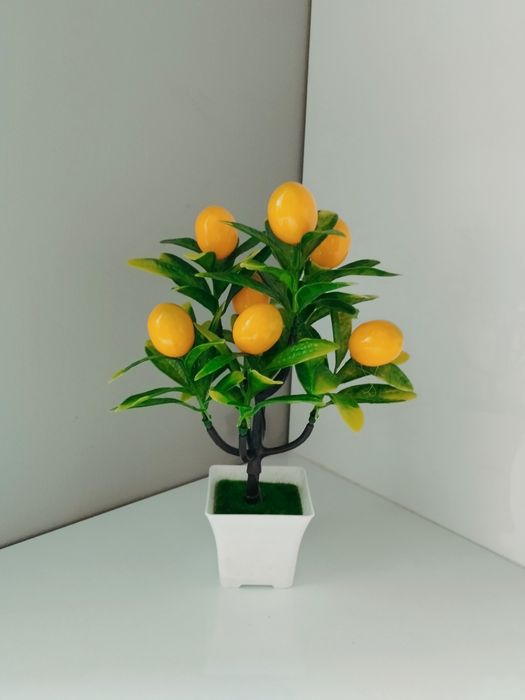 Продам искусственные деревца