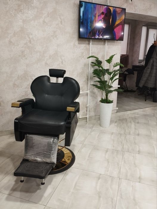 Кресла для парикмахерской. Новые в идеальном состоянии.