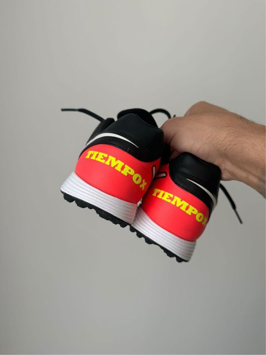 Сороконожки Nike TiempoX