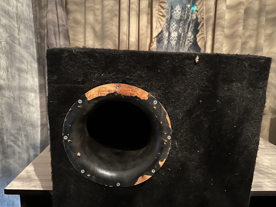 Бас каса stx mac audio