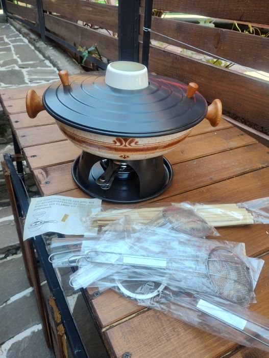 Нов ретро комплект за азиатско фондю / Монголско огнище (Hot Pot) – пълен комплект