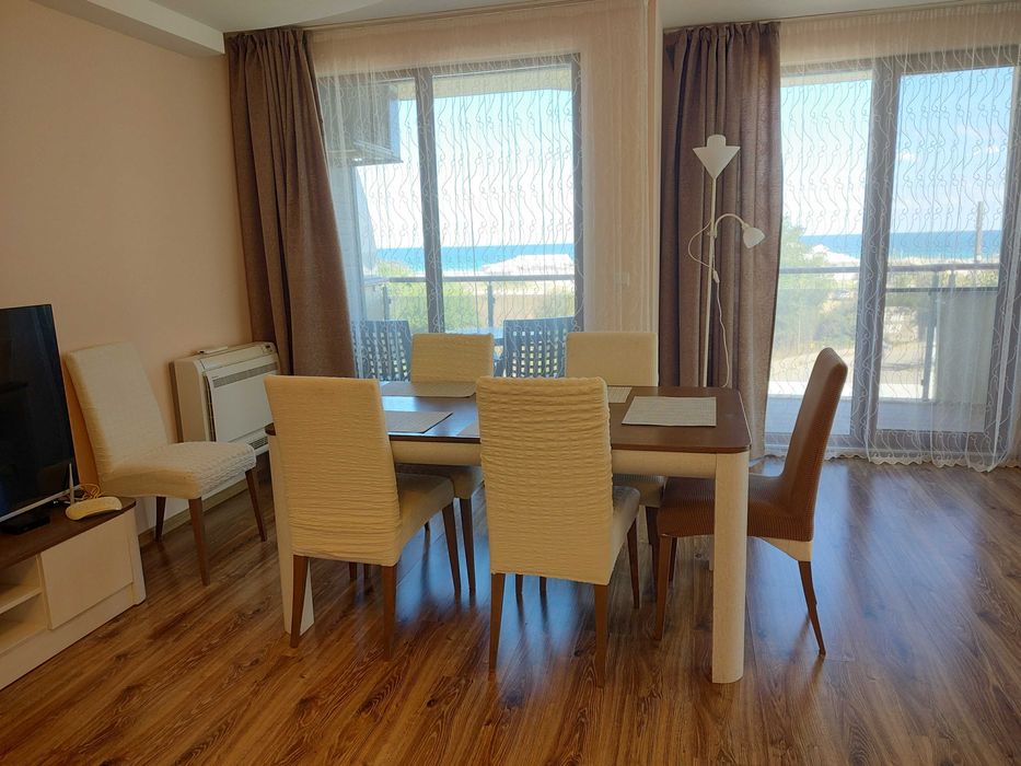 Продава се Тристаен апартамент в с. Шкорпиловци, Област Варна - 123 кв.м за 1318 €/кв.м - Снимка #8