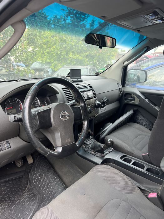 Haion lunetă Nissan Pathfinder ,piese