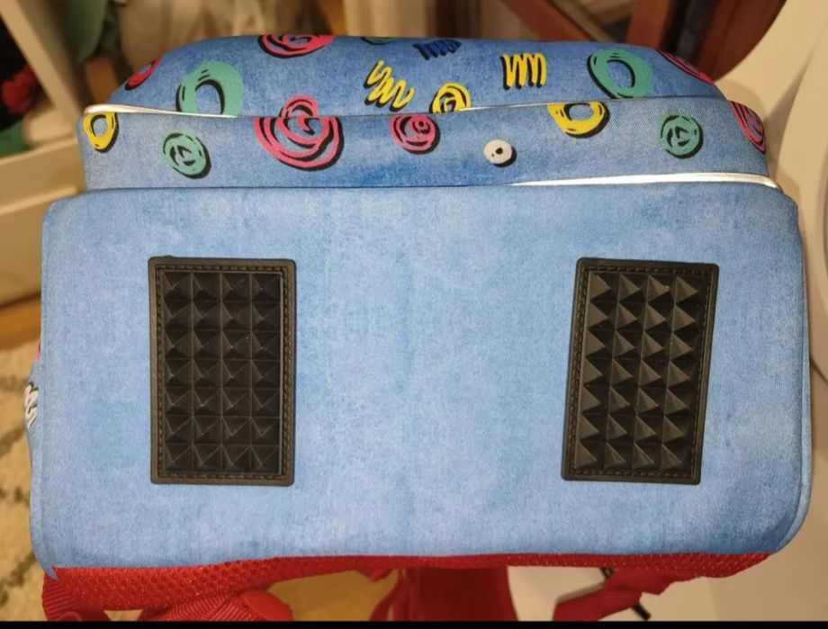 Ghiozdan NOU HEAD + Penar