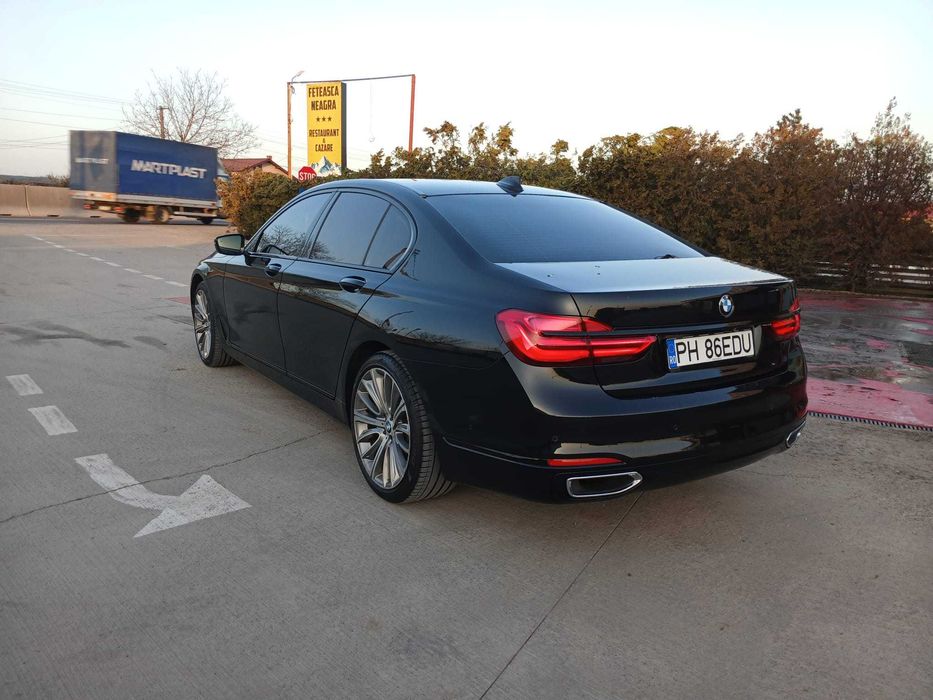 BMW 730 XDRIVE 2017