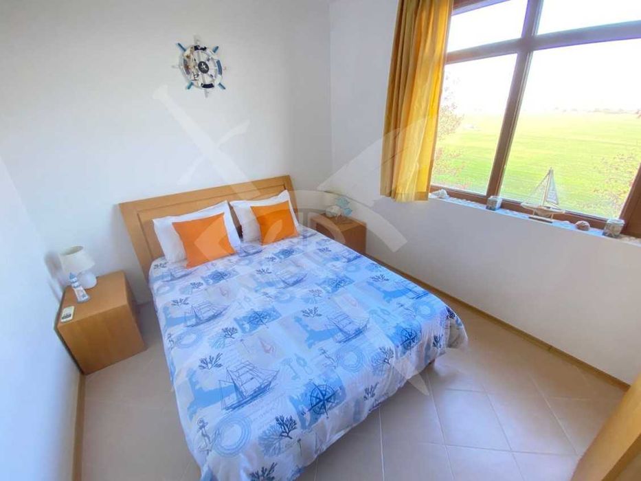 Продава се Двустаен апартамент в Ахелой - 68 кв.м за 817 €/кв.м - Снимка #2