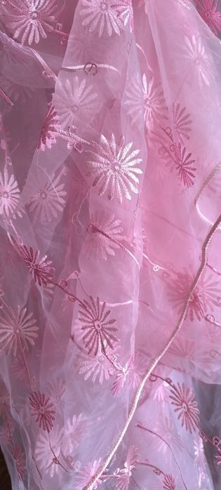 Тюль новая розовая