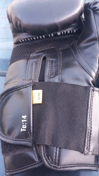 Ръкавици за бокс