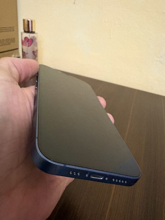 Айфон 13 на 128гб