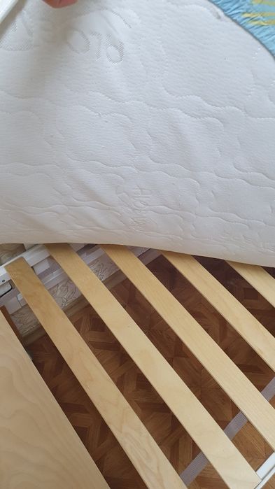 Продам детскую кроватку.