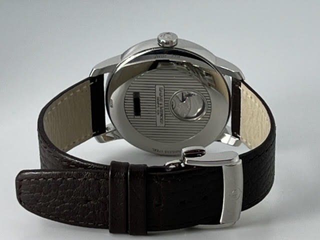 Bäume Mercier Classima Open Heart