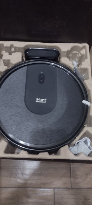 Robot aspirator cu mop iHunt nou