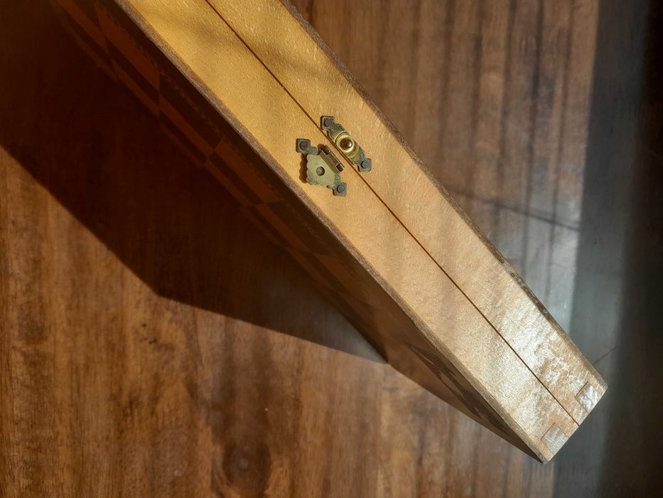 Чисто нова табла и шах + пулове за табла