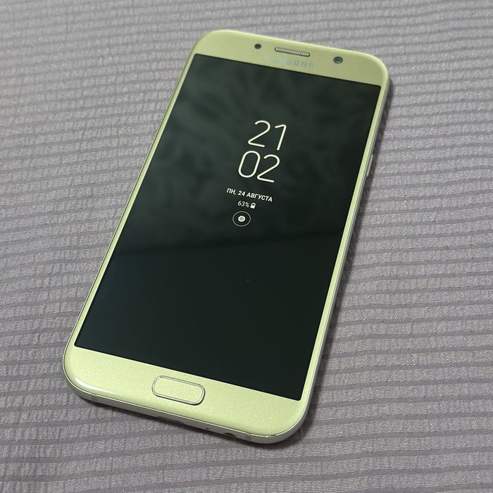 Samsung Galaxy A7 (2017) • 32Gb • Exynos 7880