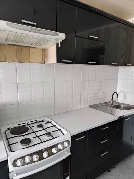 Продам кухонный гарнитур