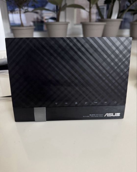 Модем роутер ASUS, TP-link