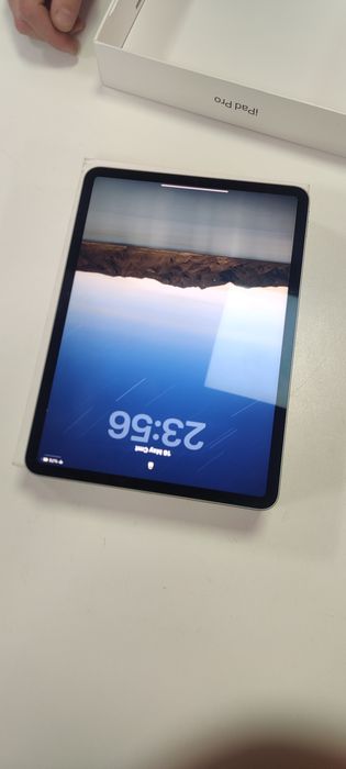 iPad 11 pro M2 128gb 100%