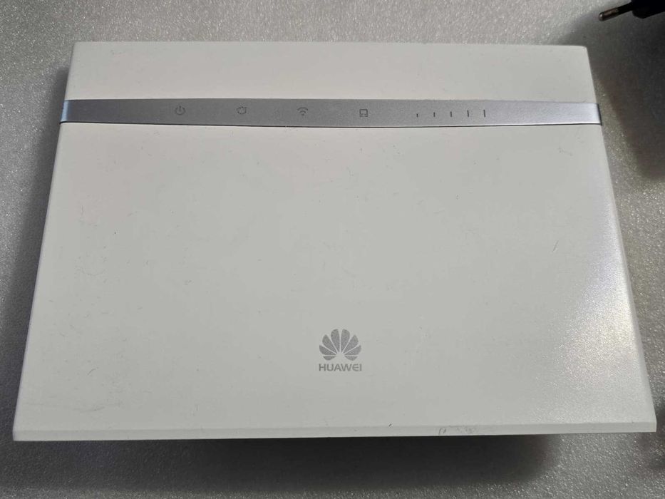 Modem 4G LTE GSM Huawei B525s-23a, 64 utilizatori, 2.4GHz/5GHz
