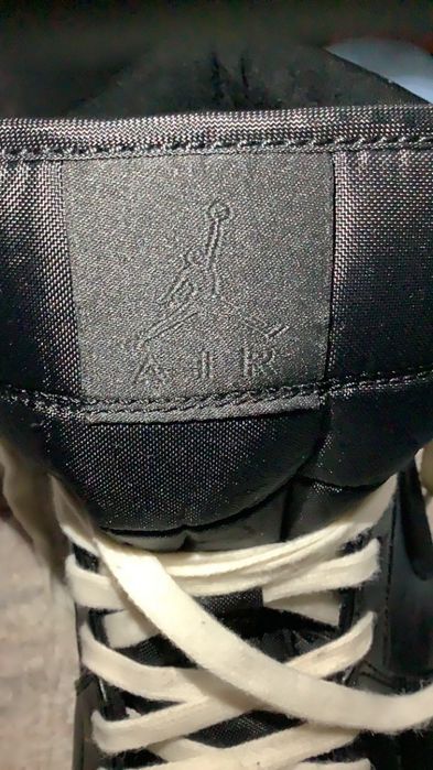 Jordan Triple Black Leather Mid