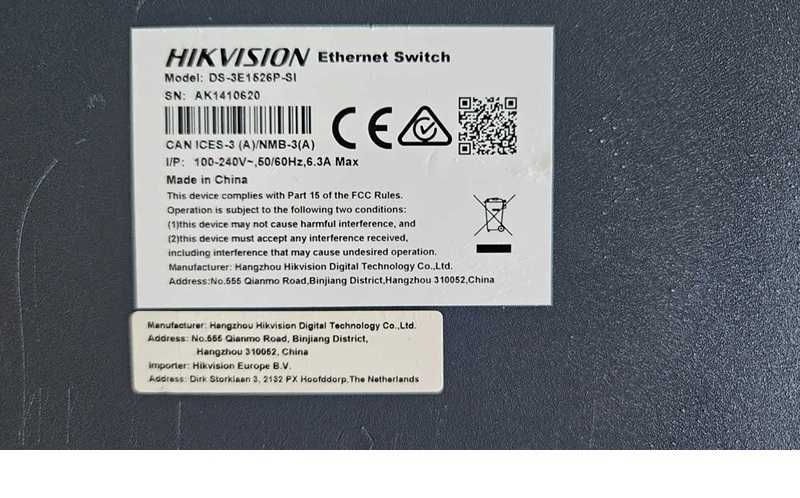 Hikvision Switch 24 porturi POE model DS-3E1526P-SI cu management