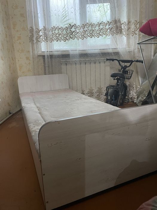 Продам  кровать.