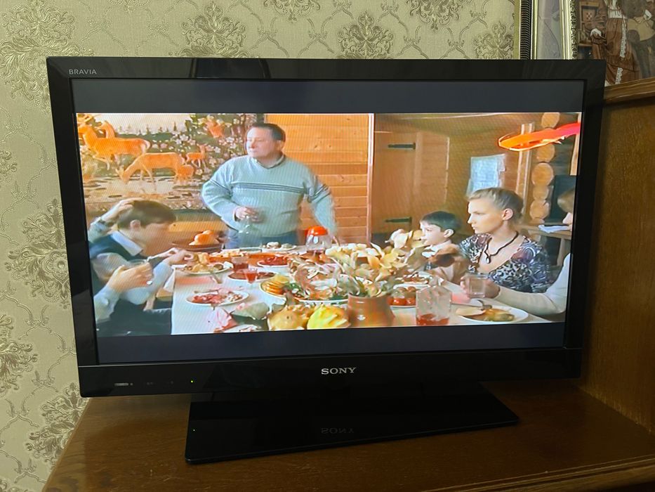 Телевизор Sony Bravia KDL-32EX310