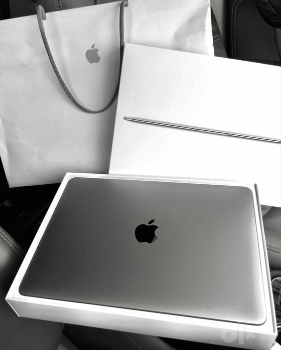 MacBook Air M1 8/256 - Макбук - Ноутбук