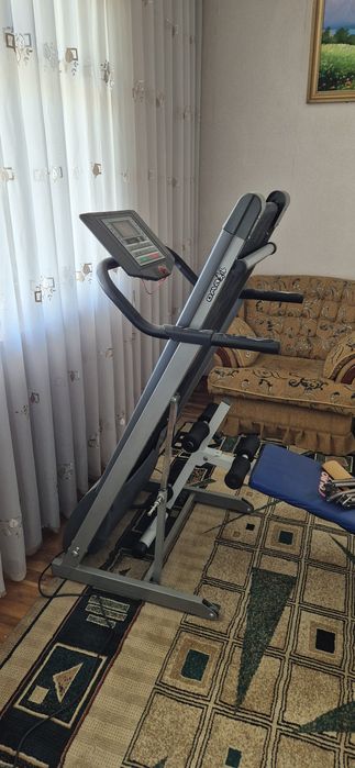 Продаётся Беговая Дорожка (обмен на силовую раму и т.д.)