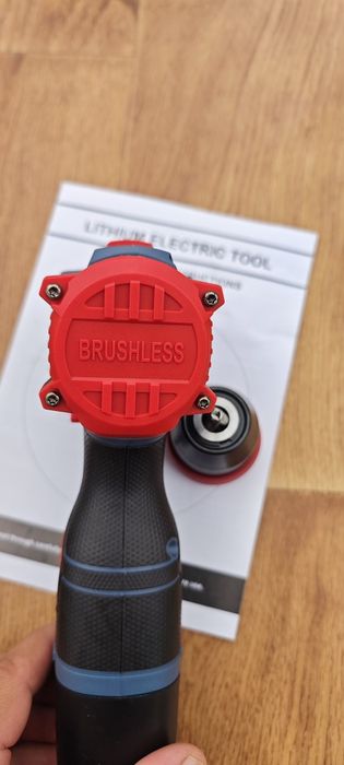 Винтоверт със сваляша се глава 16,8v