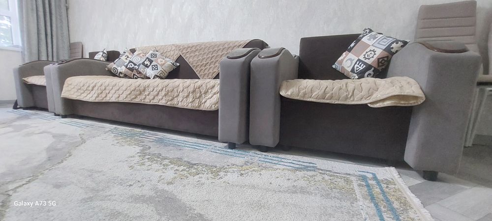 Диван и 2 кресла