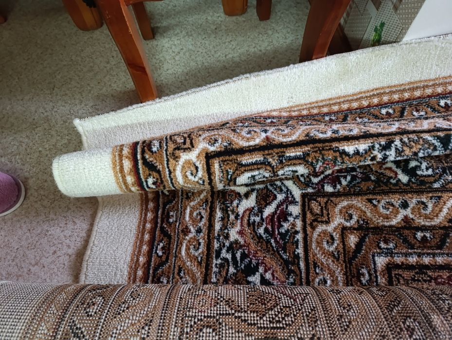 Ковер  синтетический.