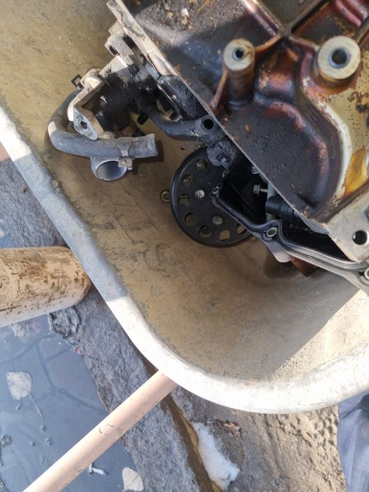 Стартер и генератор на Киа Рио 1.6 2013