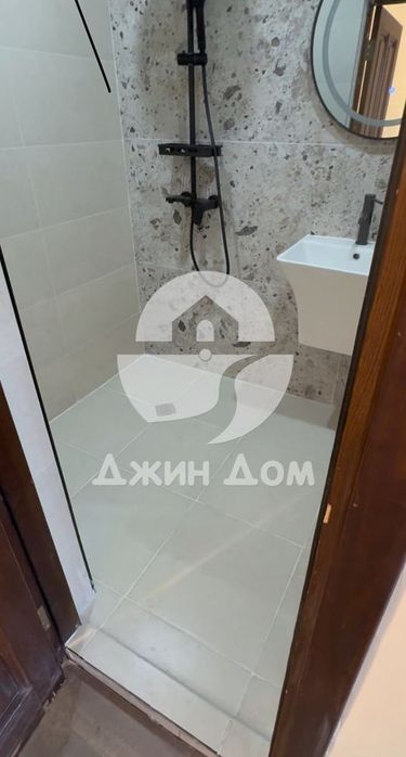 Просторен тристаен апартамент с ГЛЕДКА МОРЕ и ПАРКОМЯСТО в с. Равда