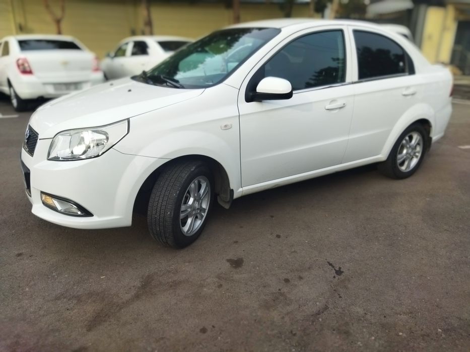 Nexia 3 Ravon м/т сотилади.