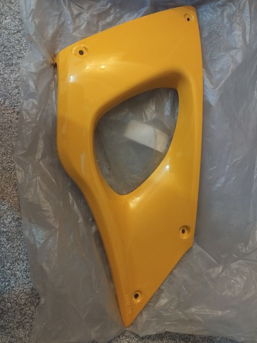 Carena laterala stanga originala pentru Yamaha TDM 850