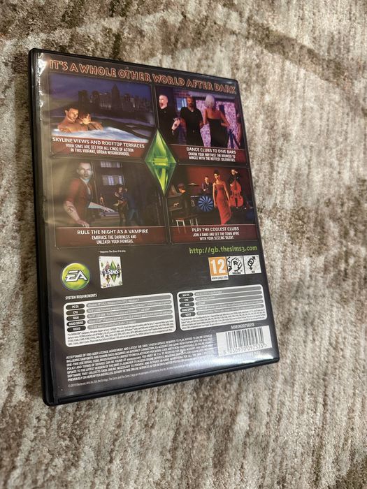 Sims 2&3 PC.