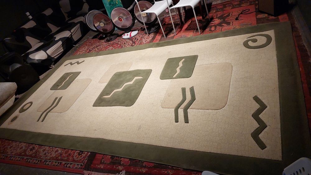 Продам ковер б/у