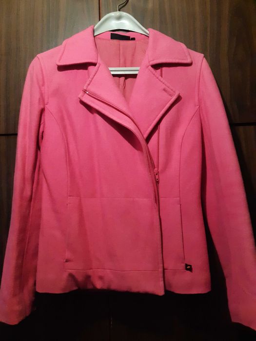 Продавам сако вълнено